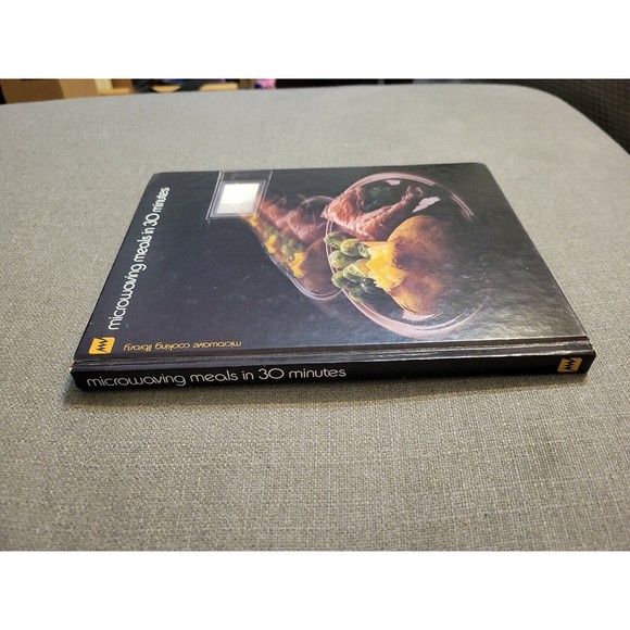 MICROWAVING MEALS IN 30 MINUTES, MICROWAVE COOKING LIBRARY BARBARA METHVEN 1980 - Picture 3 of 10